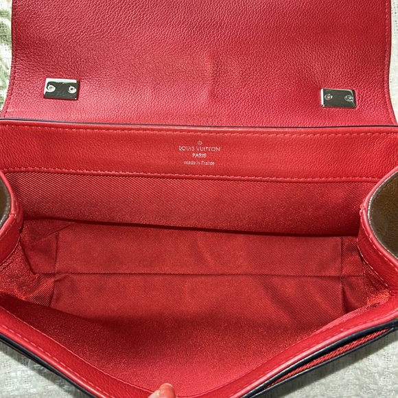 Louis Vuitton lockme ll chain tricolor Crossbody - Picture 14 of 16